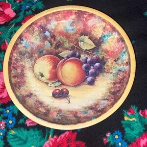 Vintage Daher decorated ware tin fruit scenery